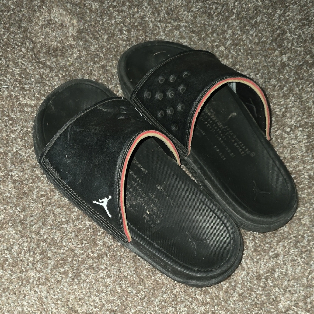 Youth Size 6 Jordan Slides